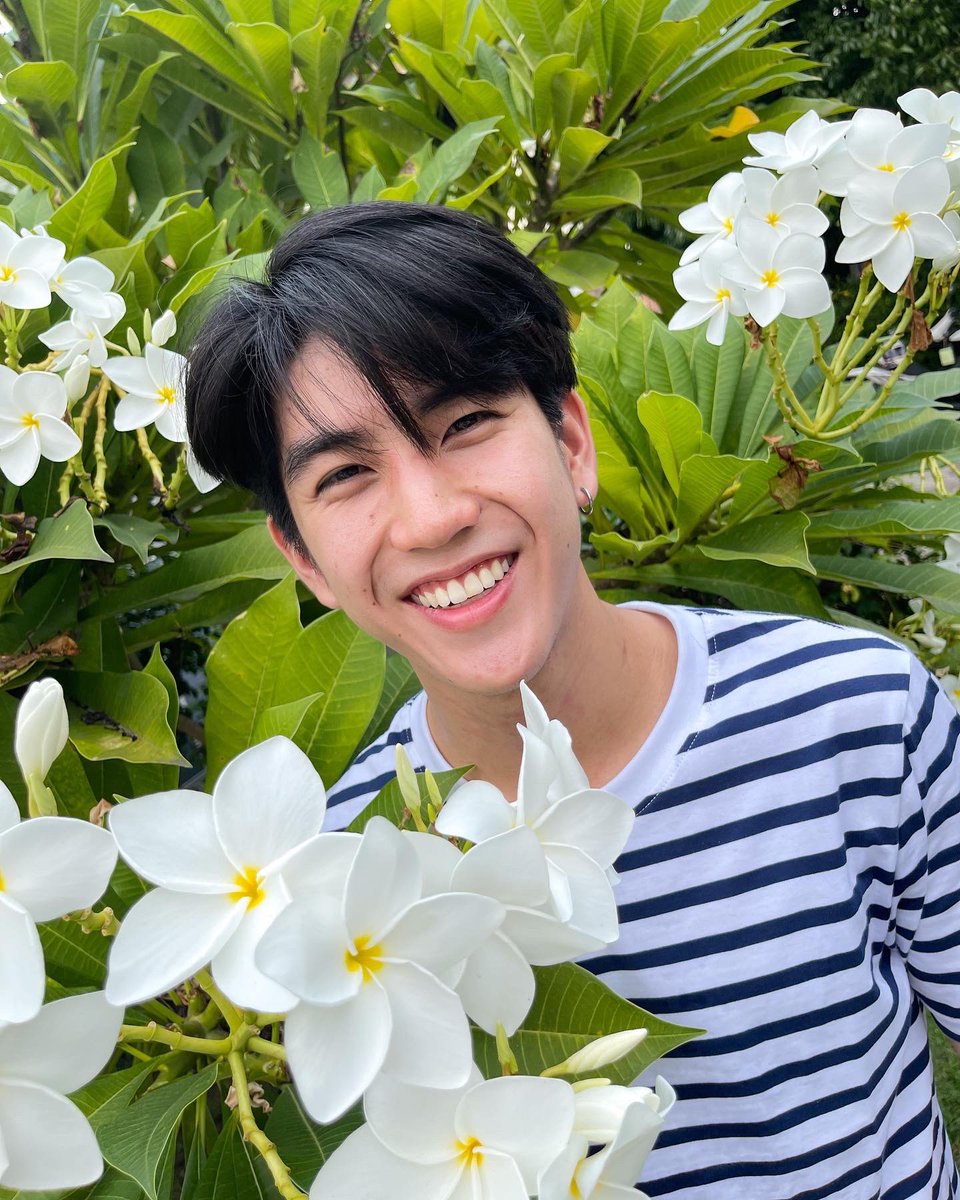 Sea_tawinan's tweet image. 🟦⬜️🟦⬜️