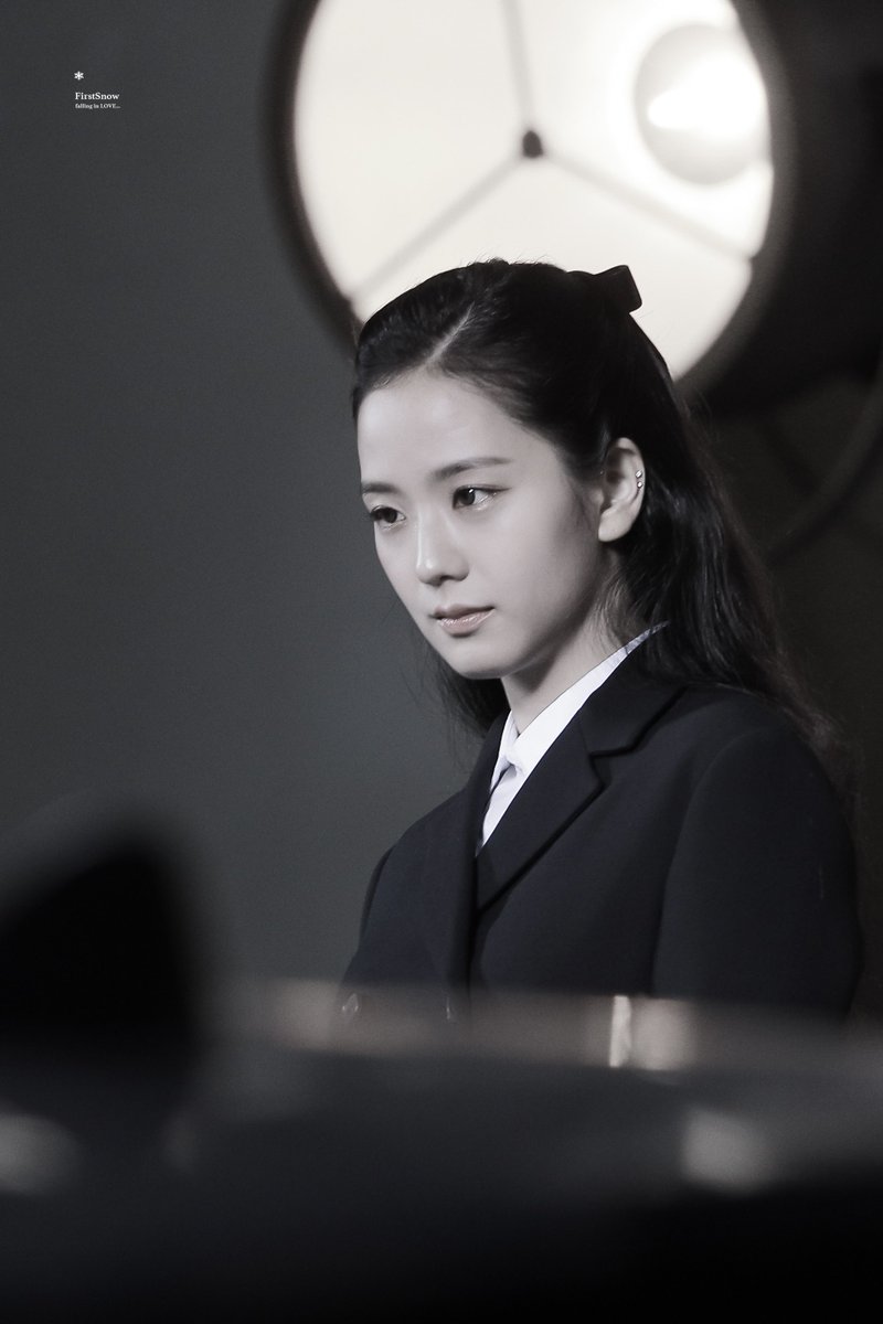 ғιrѕтѕnow❄️ tweet media