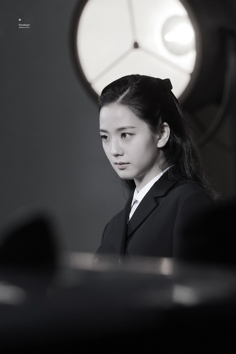 ғιrѕтѕnow❄️ tweet media