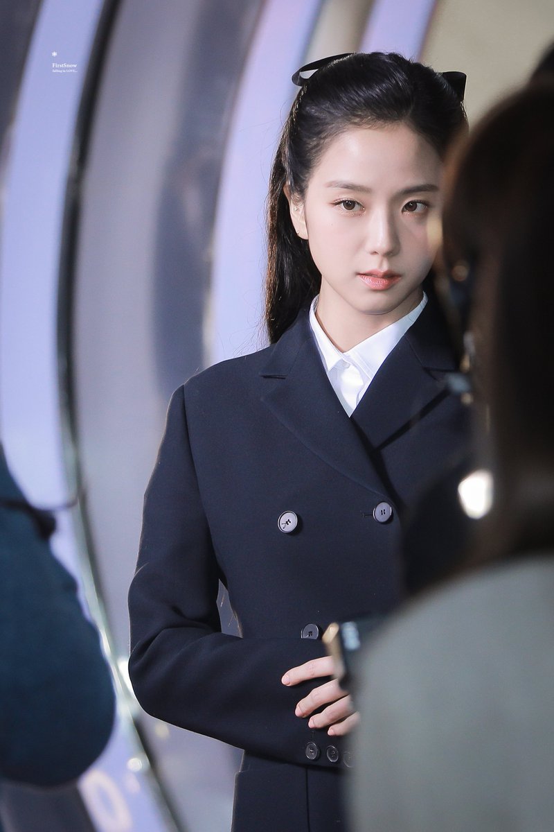 ғιrѕтѕnow❄️ tweet media