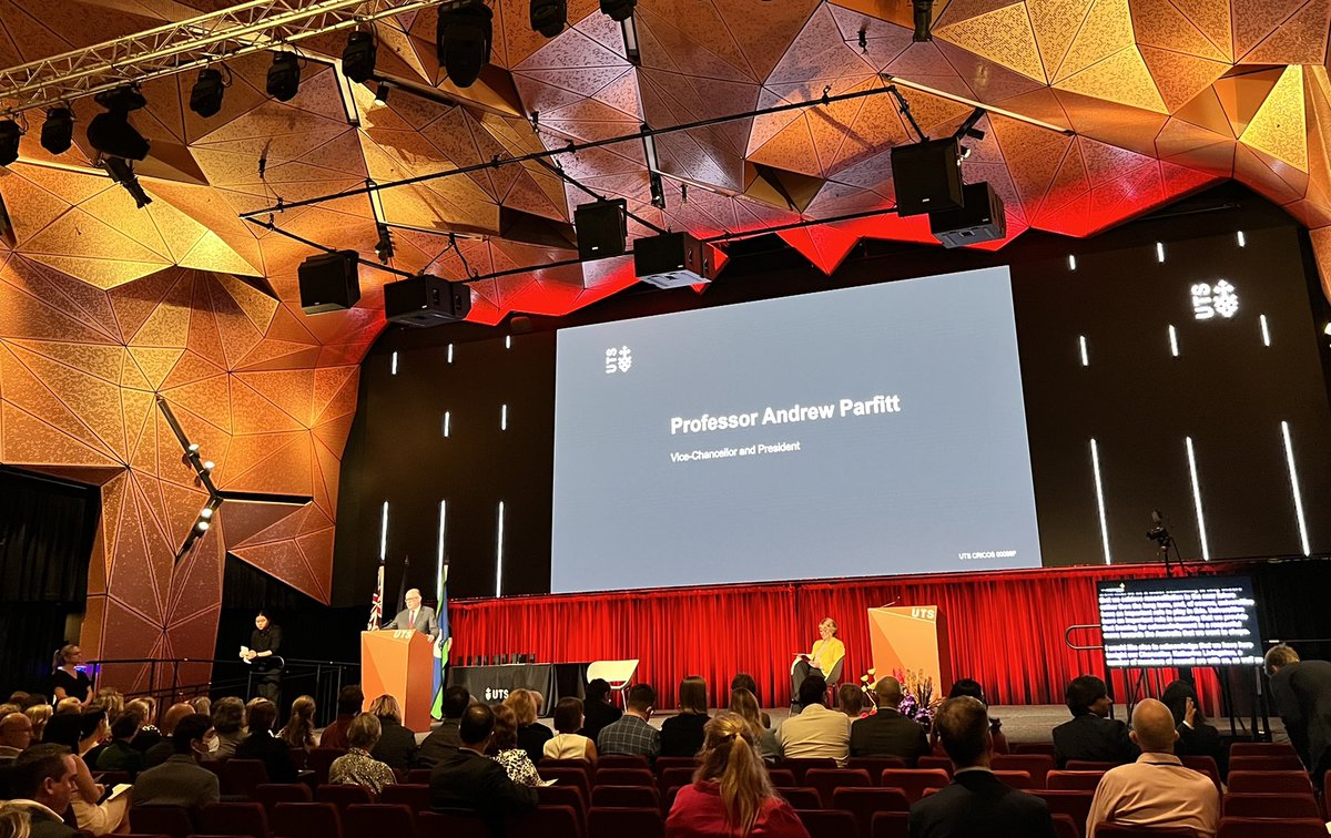 The #UTSLTAwards22 have begun! @UTSfutures