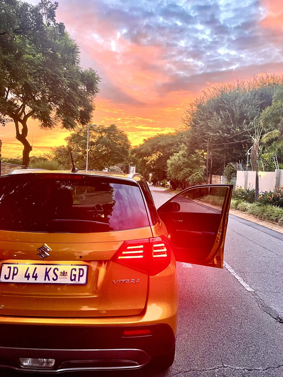phume22's tweet photo. Top of the morning…a new day and we try again! #SuzukiVitara https://t.co/OD9kTPKu1k
