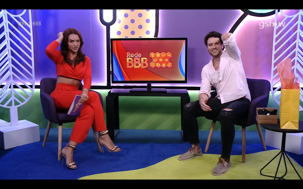 ZAMENZA's tweet photo. Barão, voce nao saiu com 45 milhões de seguidores, mas com 45 torcedores fiéis. Evitamos os 80%. Tudo tem um lado bom, pense nisso. BOOOOMMMMM #BBB22 #Redebbb https://t.co/cQk1uk5w1Y