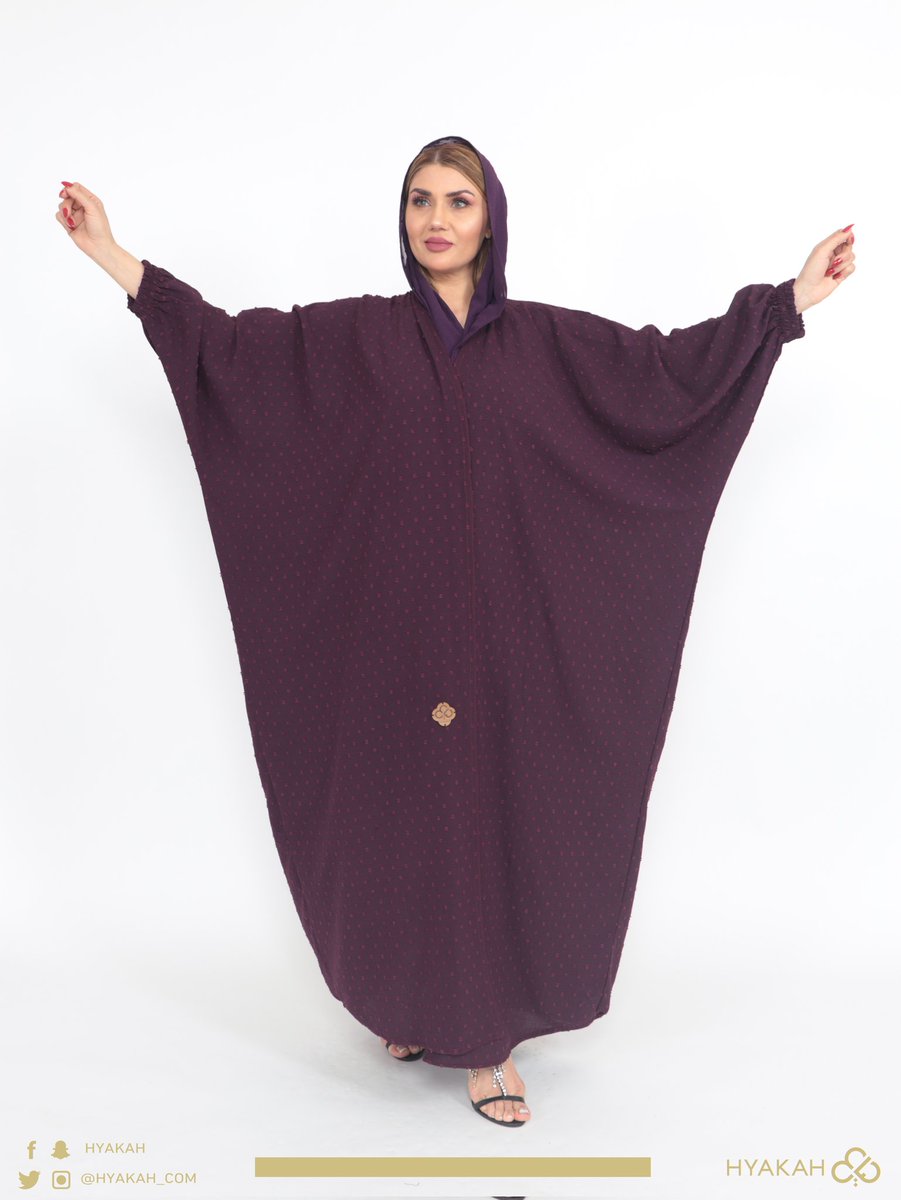 عباية حياكة بخامة منقطة 
كود العباية 7018

عباية لف كشخة بلون أرجواني من حياكة ،، مصممة من قماش الكريب السعودي المنقط بشكل بارز وترافقها طرحة من نفس اللون 💜
سعر العباية 249 ريال
#عبايات_حياكه #عبايات #اعلان #الرياض_الان #رمضان #المدينه_المنوره #السعودية #ترند_السعودية #تويتر