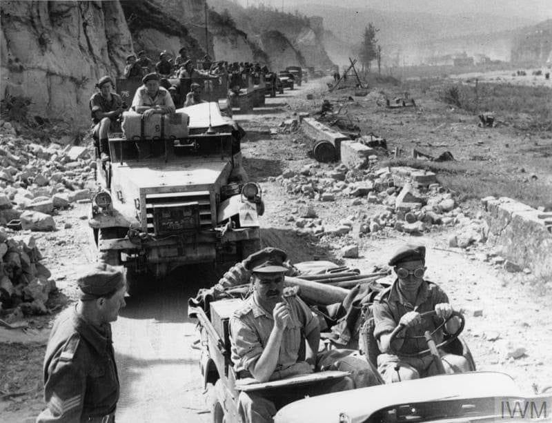 thyphoidjack's tweet photo. 6th South African Armored Division - in Val di Setta between Vado and Lama di Setta direct to Bologna - April 1945

WW 2 https://t.co/d75WEeQtcF