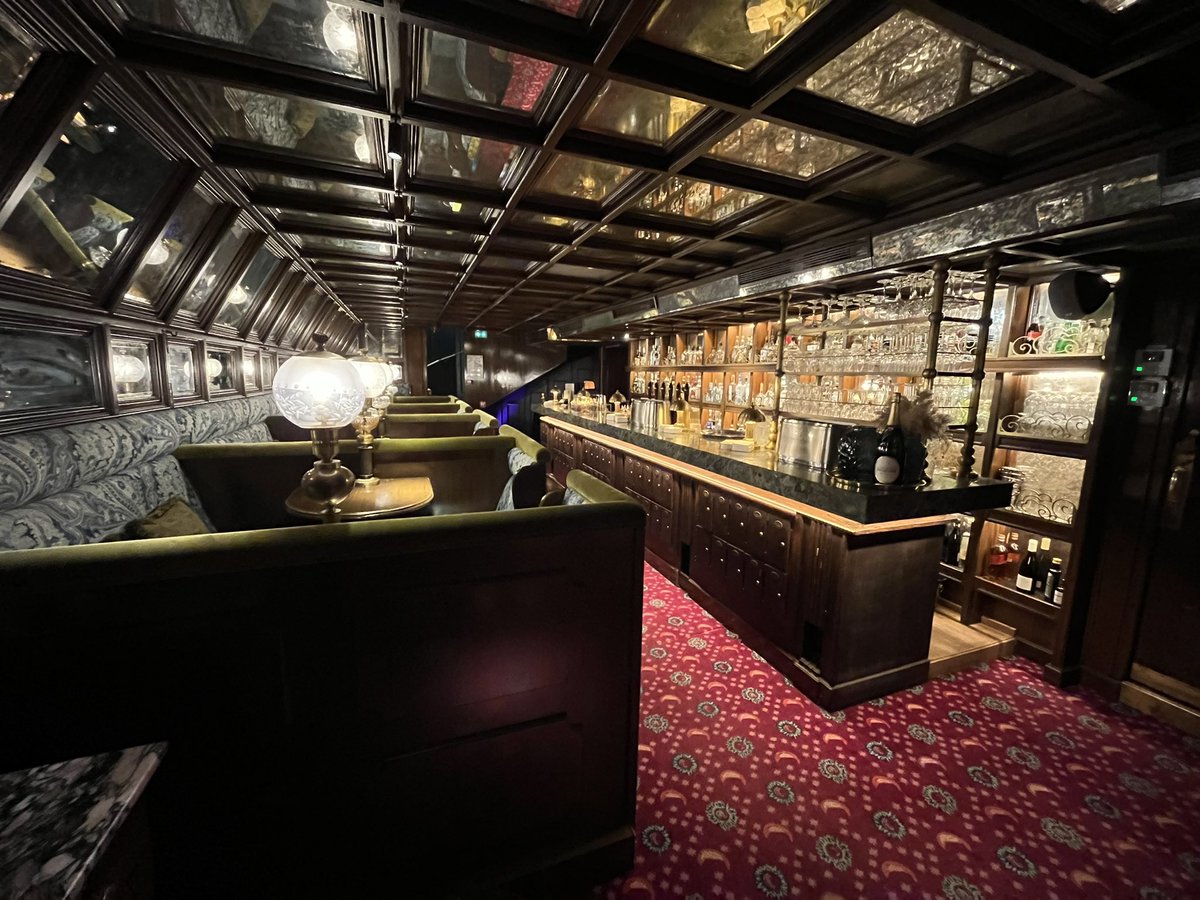 1st part of this trip to Amiens &amp; Paris #wifi