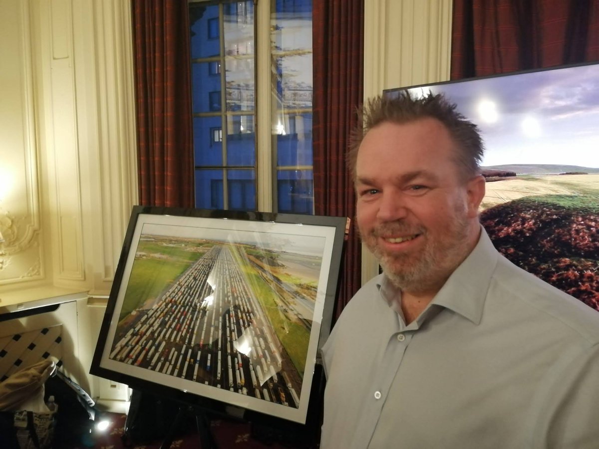 espritdrones's tweet photo. We are incredibly proud that EDS have taken top prize in 'Urban Day' at the UK CAA's 2021 Drone Photography Competition. Picked from over 800 entries, the award was presented by CAA's Chairman, Sir Stephen Hiller at the prestigious Royal Aeronautical Society in London's Mayfair. https://t.co/nvGMtBNfZh