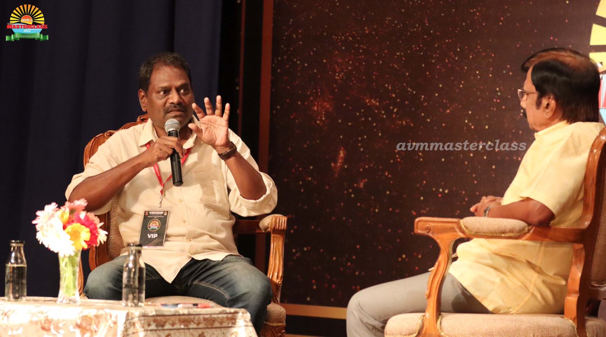 avmmasterclass's tweet photo. Mr. Viji, director and dialogue writer. He advises students to find inspiration in the things around them rather than looking solely at the film-makers' words. 

#AVMMasterclass2022 #masterclass2022 https://t.co/EUCxjffuBf