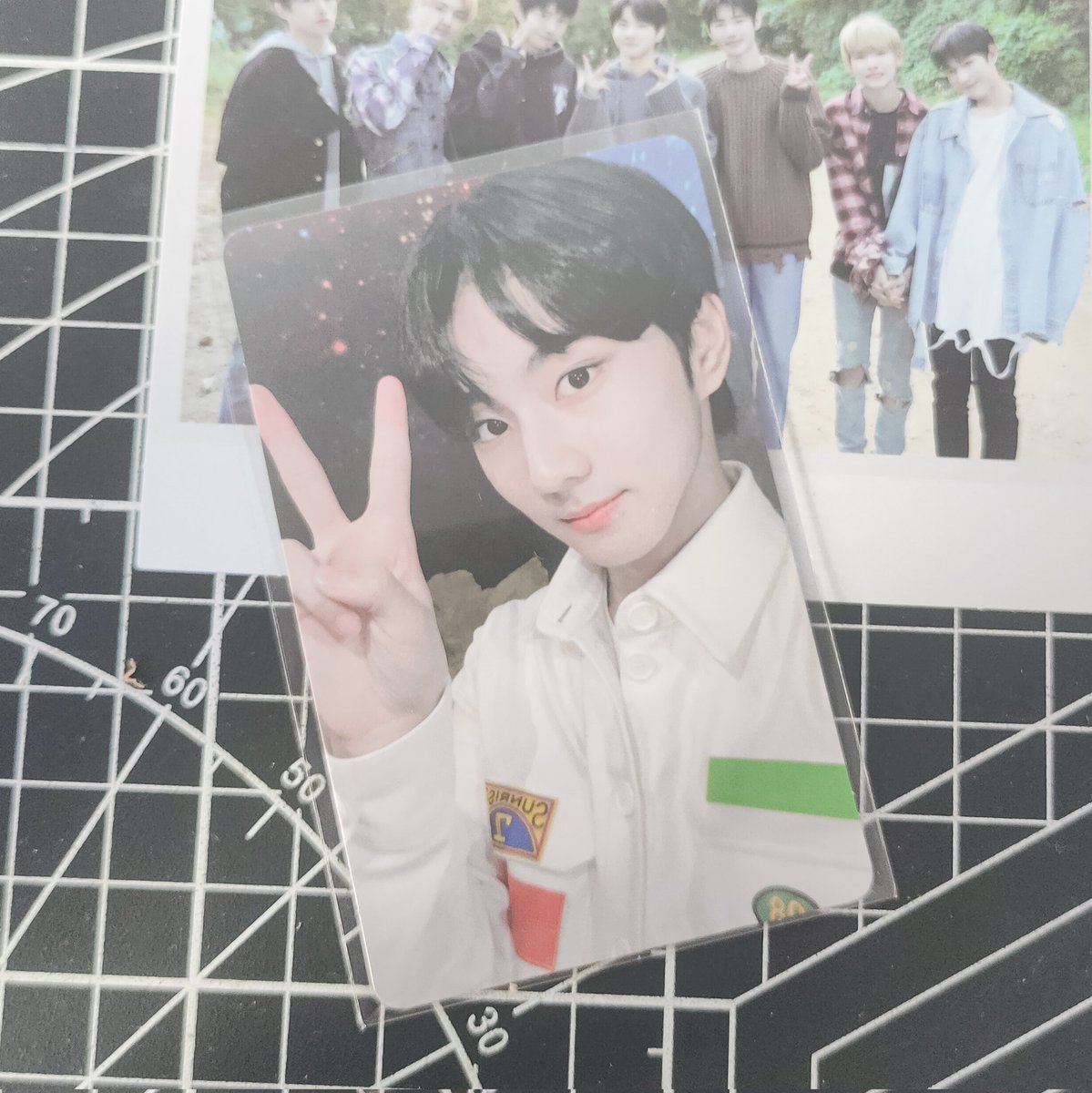 acerz97's tweet photo. 💌— #acerz97_mail

Thank you so much for trading with me. It came home safely pero 'di nakaligtas sa pusa ng kapitbahay. So, ayun nawawala na 'yung pc. 😭💔

#FirstAndLastPicWithWon
#izbasket_proof https://t.co/2PjWcIWM0Y