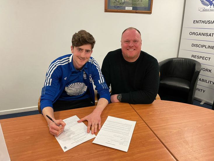 DUFFY SIGNS FIRST EAGLES CONTRACT 🤝

Young keeper commits his future to the Eagles. 🦅

Full story 👇

pitchero.com/clubs/bedfordt…