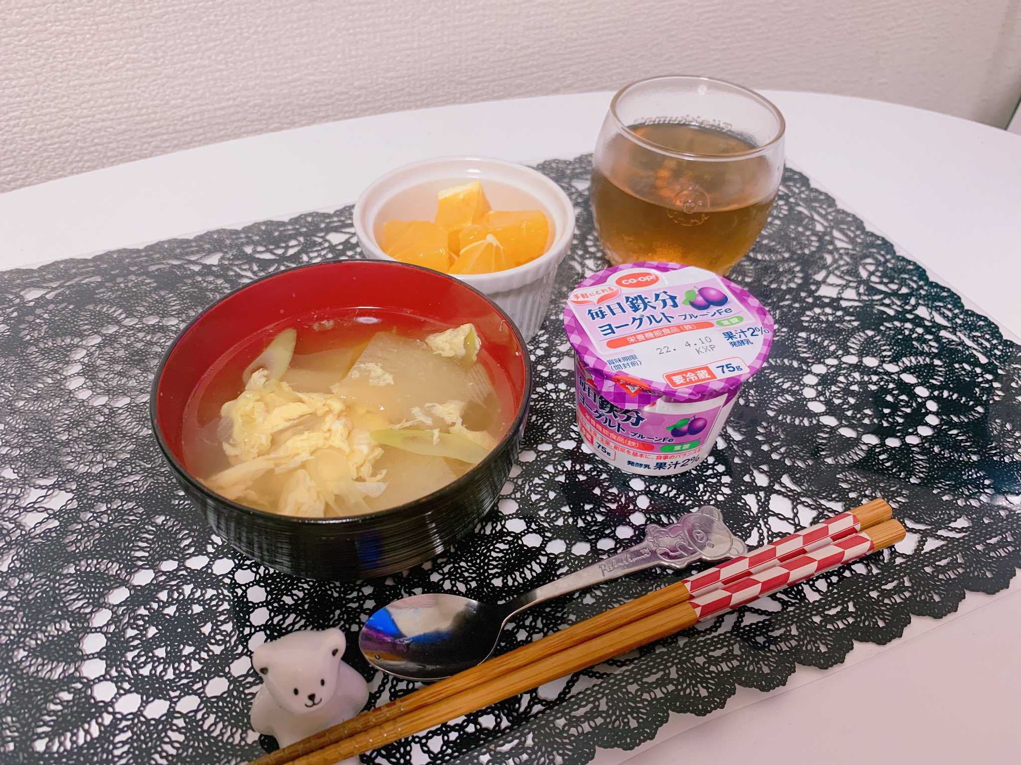 ななの料理 今日の夜ご飯 昨日のお吸い物 オレンジ ヨーグルト 今日は女の子の日になってしまって貧血気味でやばかった 明日がもっと不安 働けるかな 機能性ディスペプシア T Co 0nytorvqrn Twitter