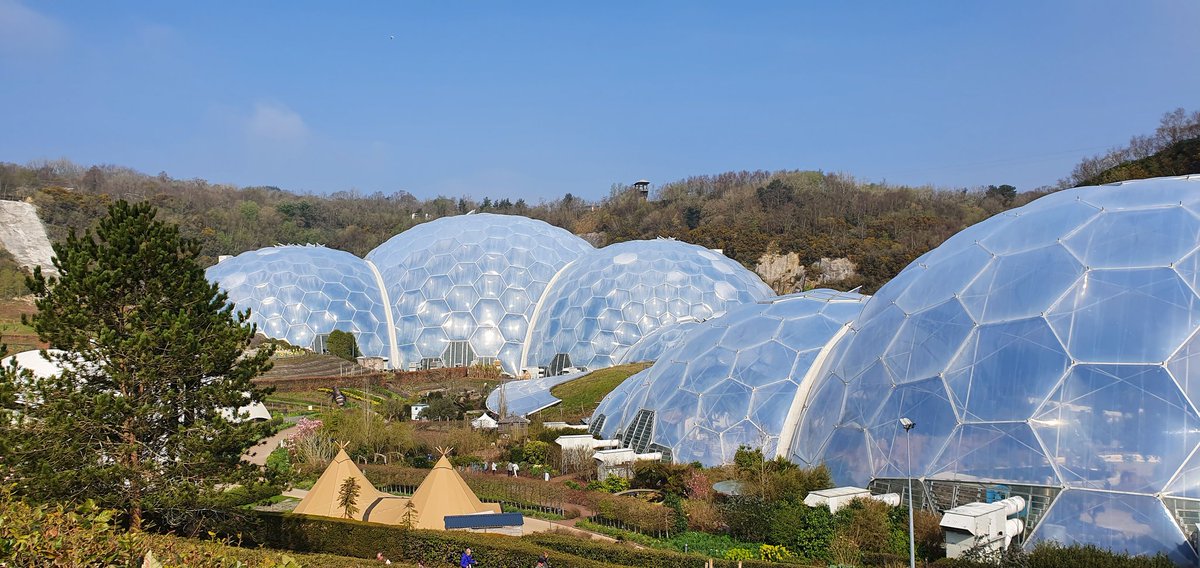 markabthorpe's tweet photo. Doing @edenproject's marketing for them! Looking forward to seeing the timelapse picture #edenview https://t.co/9qoOg7goBy