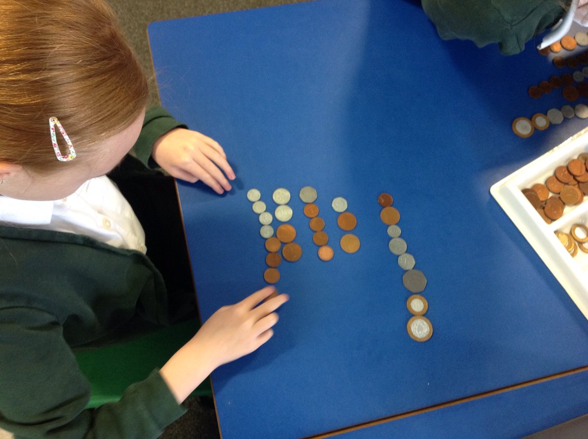 TGPS_NorthLincs's tweet photo. Year 3 have been combining coins to make different amounts and seeing how many different ways they can make them. #TGPSMaths https://t.co/IeUAO39P75