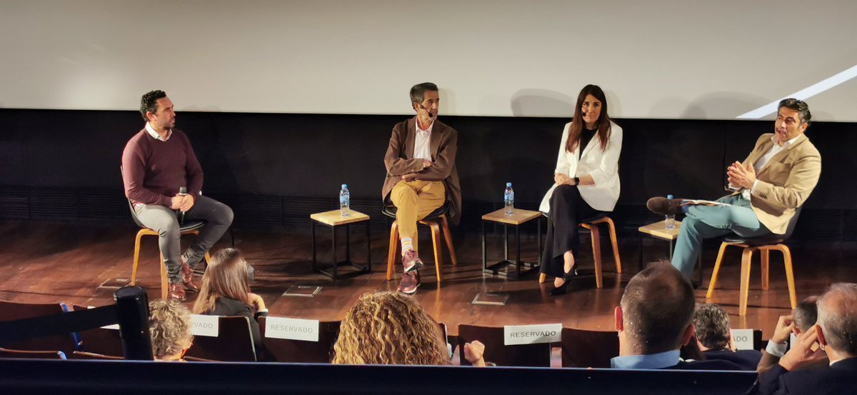 elpublicistacom's tweet photo. Fernando Herrero, @presidentex5: la #gensilver necesita del reconocimiento de las marcas,es un mercado virgen' José De Juan Saboyá, Director General, Silver Economy Consulting:
'Las marcas tienen que escuchar y testar'. @lorealspain @presidentex5 @BusinessPlus_es
#SilverEconomy https://t.co/A6SHI9H4DE