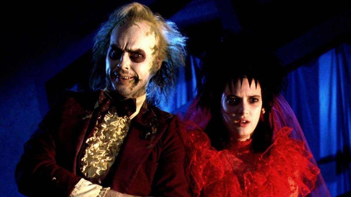 Alkadia_es's tweet photo. Tal día como hoy, hace 34 años, se estrenó en EEUU “Beetlejuice”, la inolvidable película de Tim Burton (Y una de mis películas favoritas de mi infancia)

#Bitelchus #Beetlejuice https://t.co/sksNom4MzN