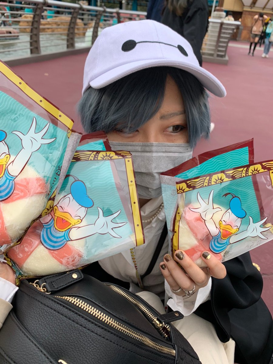 InooMickey622's tweet photo. 2日間楽しかった!!!

#ディズニー #Friendear https://t.co/qqEE6HIyLN