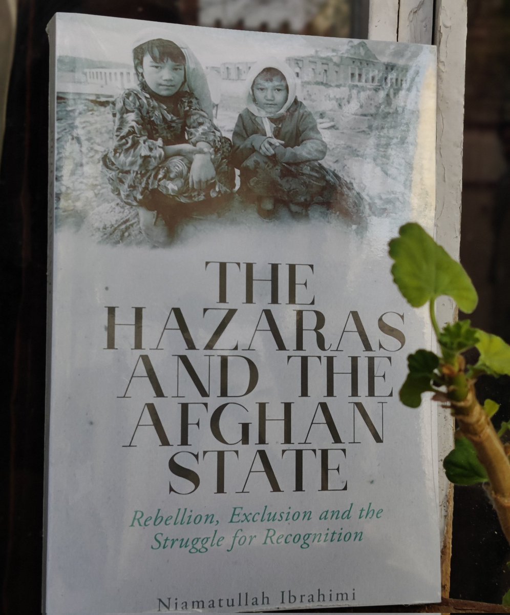 AFGReadersClub's tweet photo. Now Available in Kabul 📗

The Hazaras and the Afghan State: Rebellion, Exclusion and the Struggle for Recognition

By Niamatullah Ibrahimi
___
Place your order via WhatsApp (+93703112555)
#AfgReadersClub https://t.co/IefA11OX8Q