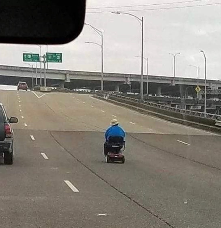 Account728's tweet image. Eh? What the hell??