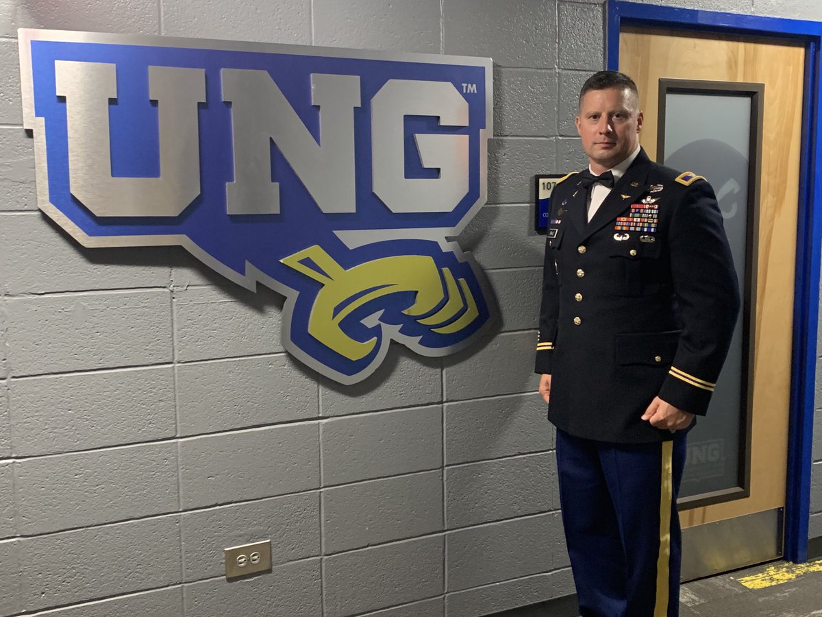 JBraggGunPilot's tweet photo. Was honored to be the Guest Speaker for the University of North Georgia’s Corps of Cadet 2022 Dining Out. Congratulations to the Senior cadets, God Speed! #TruthandWisdom ⁦@UNGCadets⁩ ⁦@UNG_News⁩ https://t.co/mEIuDFaTBs