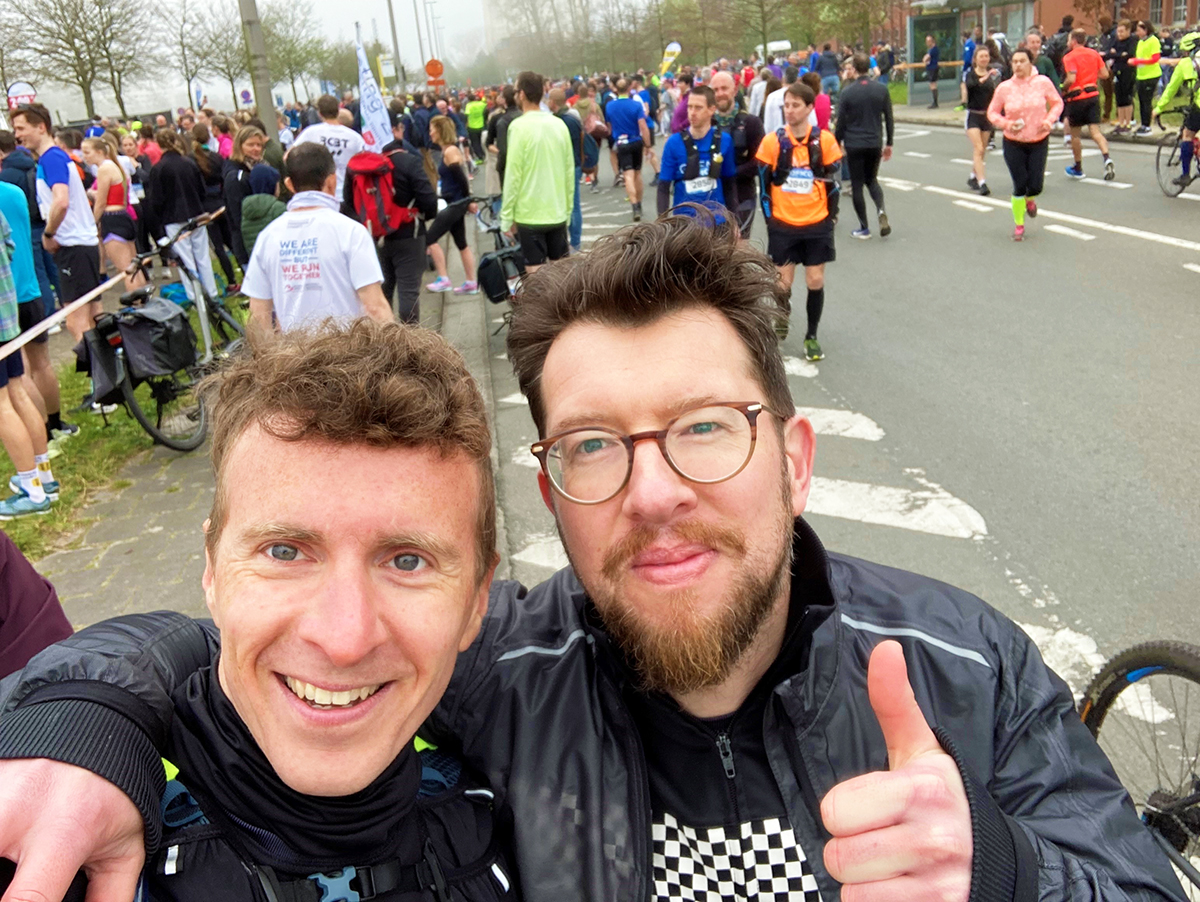 swecobelgium's tweet photo. 🥳 #WorkHardPlayHarder: tal van #Sweco-collega’s vinden elkaar in hun passie ❤️ om samen te sporten. Het enthousiasme spatte er dan ook vanaf tijdens de #SoficoGentMarathon 🏃 die afgelopen weekend plaatsvond. #teamspirit #Gent #fun #afterwork #TransformingSocietyTogether https://t.co/qIAlf1uBUS
