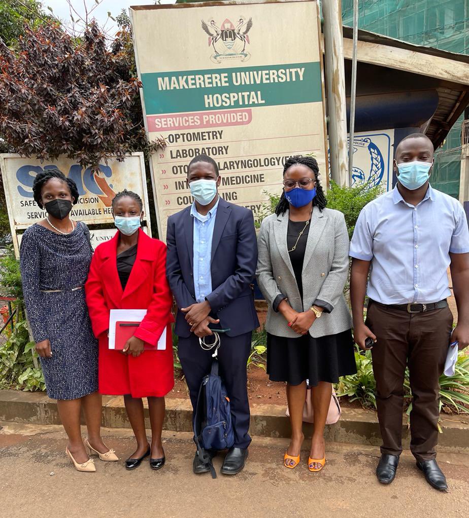 WinnieNambatya's tweet photo. Fruit full meeting with @fredkitutu and the team from Makerere University Hospital under #CwPAMs @ClaireBrandish1 @Maxencia1 @THETlinks @CW_Pharmacists https://t.co/lRRtMioB85