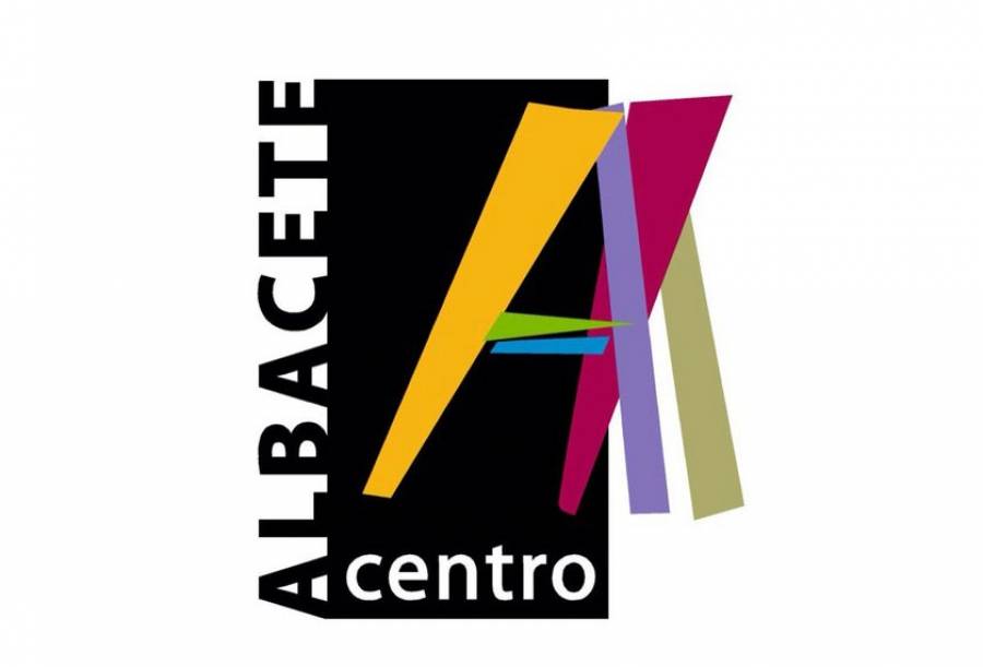 radiolaroda's tweet photo. Nos adentramos en el trabajo de @albacetecentro, así como en sus objetivos de revitalización y potenciación para crear esta zona de Albacete en un gran centro comercial abierto.

Carmen Jiménez entrevista a su gerente, Laura García.

🔊 https://t.co/Irz9eWAJ2u https://t.co/eN49nJEfjl