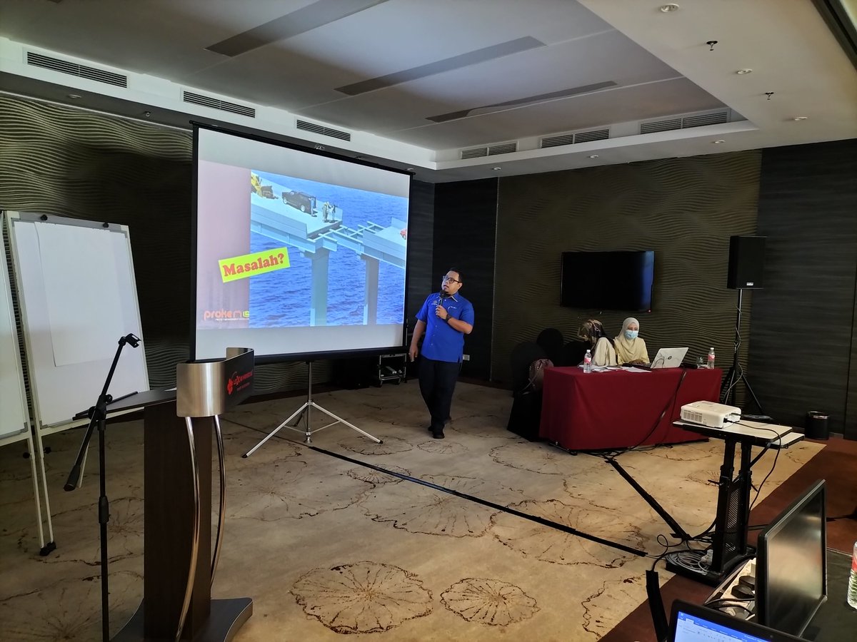 MohdAzlan tweet media