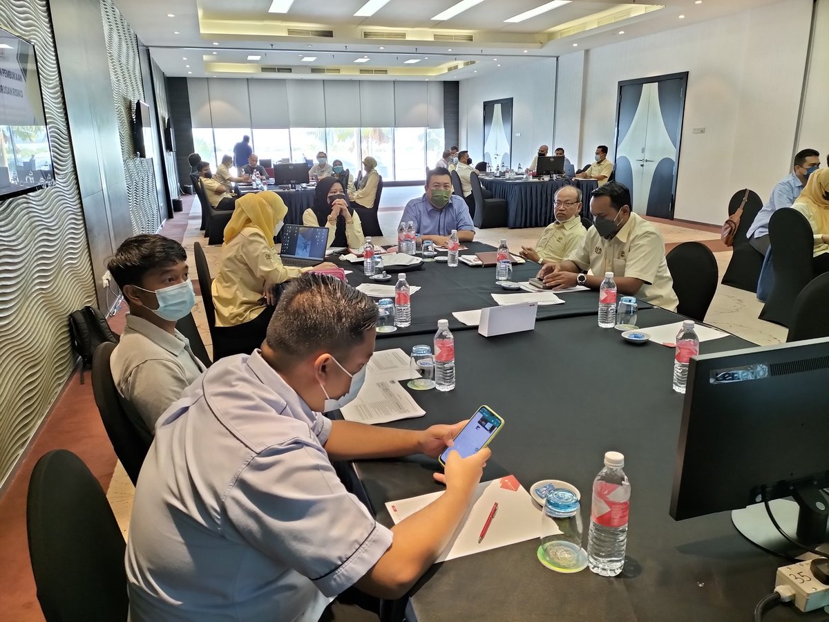 MohdAzlan tweet media