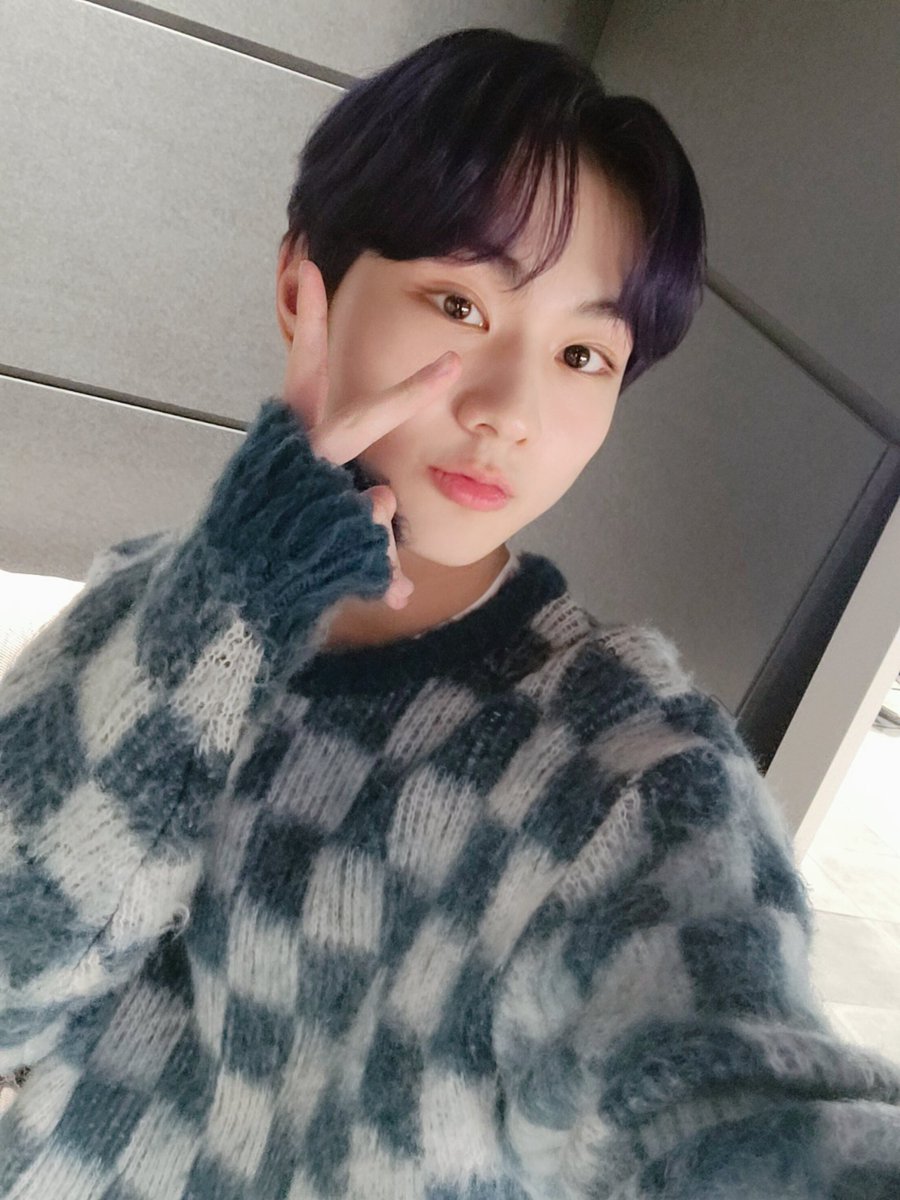ENAMO_twt's tweet photo. 오늘은 날씨가 덥지만 모두 좋은 하루 보내셨기를 바랍니다! 😊💕#ENAMO #JIAN #지안너무귀여워 https://t.co/qOAYVOb8Xu