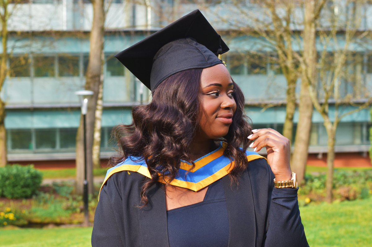 dianagithwe's tweet photo. The BEST feeling finally being able to have my graduation ceremony to celebrate 5 years at @UniStrathclyde! Thanks to everyone who made my degree so special (and bearableπ€£)
Now just 2 & a half years until the next one (I hopeπ€πΎ)
#issagraduate #2020graduate πππ https://t.co/rCyZGqnCY1