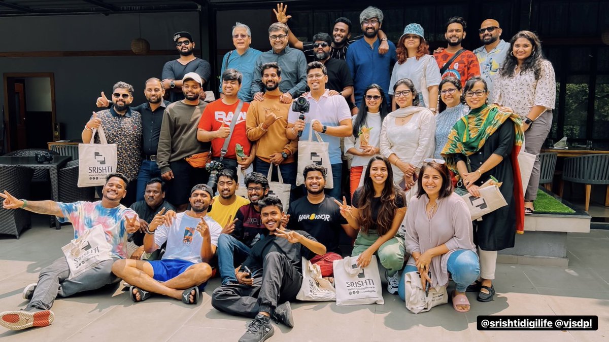 roshagulla16's tweet image. Coorg Diaries 🤎
Mentor’s Meet 
.
#coorg #mentormeet #srishtidigilife #photographers #spreadkhushiya