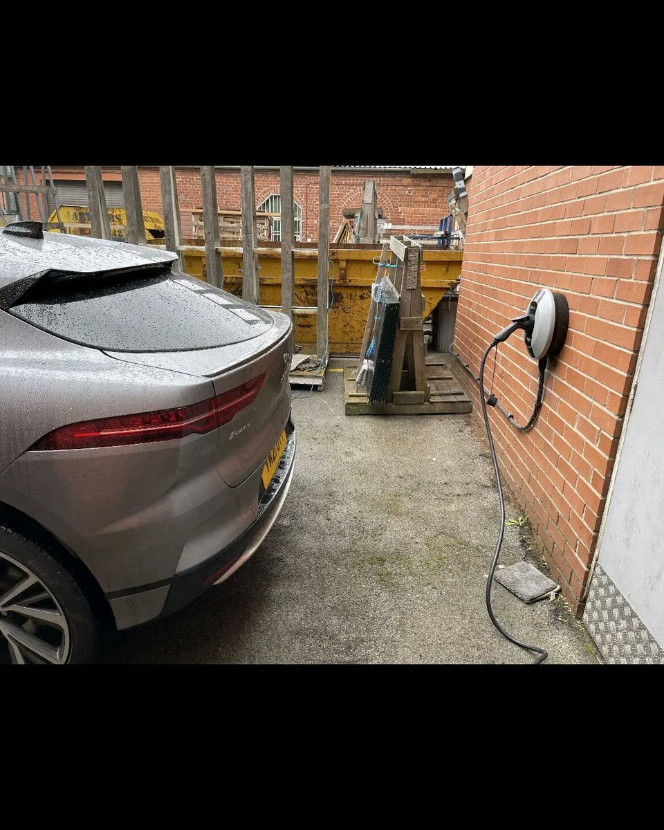 NewPhase9's tweet photo. A few of our recent EV installations.

🔋 

We offer a range of EV chargers to suit all budgets &amp; requirements.

Feel free to get intouch if you require more on an EV Charger.

#EV #electricvehiclecharging #electricalcontractors #goingelectric https://t.co/vKTF5lqK3Z
