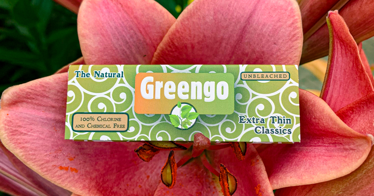 greengoproducts's tweet photo. The Extra Thin Classics is great for a small one. Have you ever used one like this? 

#greengo #natural #stoner #nature #ganja #weed #pure #high #420 #kush #thc https://t.co/qIMlLPWZ4r