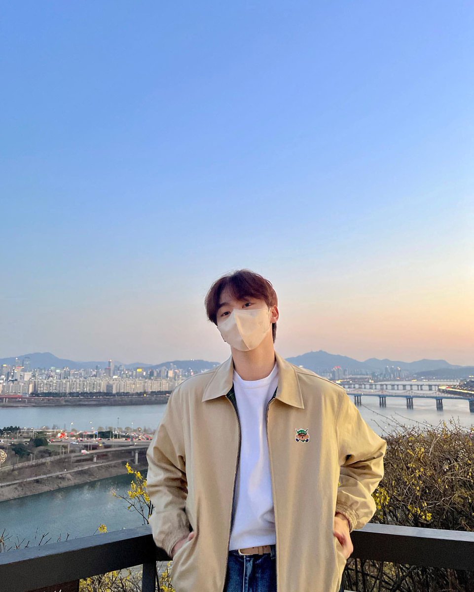 miss_svtmafia's tweet photo. hello boo! :) @pledis_17 https://t.co/vQED5lF7s6