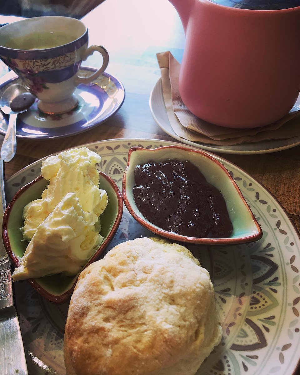 devonshireteas's tweet photo. The Goldsmith Gallery and Cafe is a treasure trove of many things tea. #thedevonshireteaguide https://t.co/GFHXyc12Rh