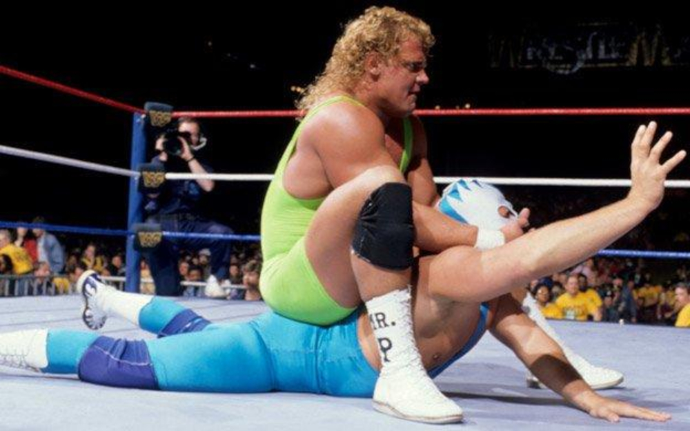 andrewnicol111's tweet photo. MR PERFECT vs THE BLUE BLAZER (Owen Hart). Mr Perfect wins this contest in 5 mins 38 secs. Perfect 20 points, Blazer -10 points #wwe #wwf #wrestling #wrestlemania #mrperfect #owenhart #blueblazer #80swrestling #80swwf #classicwwf #classicwrestling #oldschoolwrestling #vintagewwe https://t.co/a7WTMMwFtU