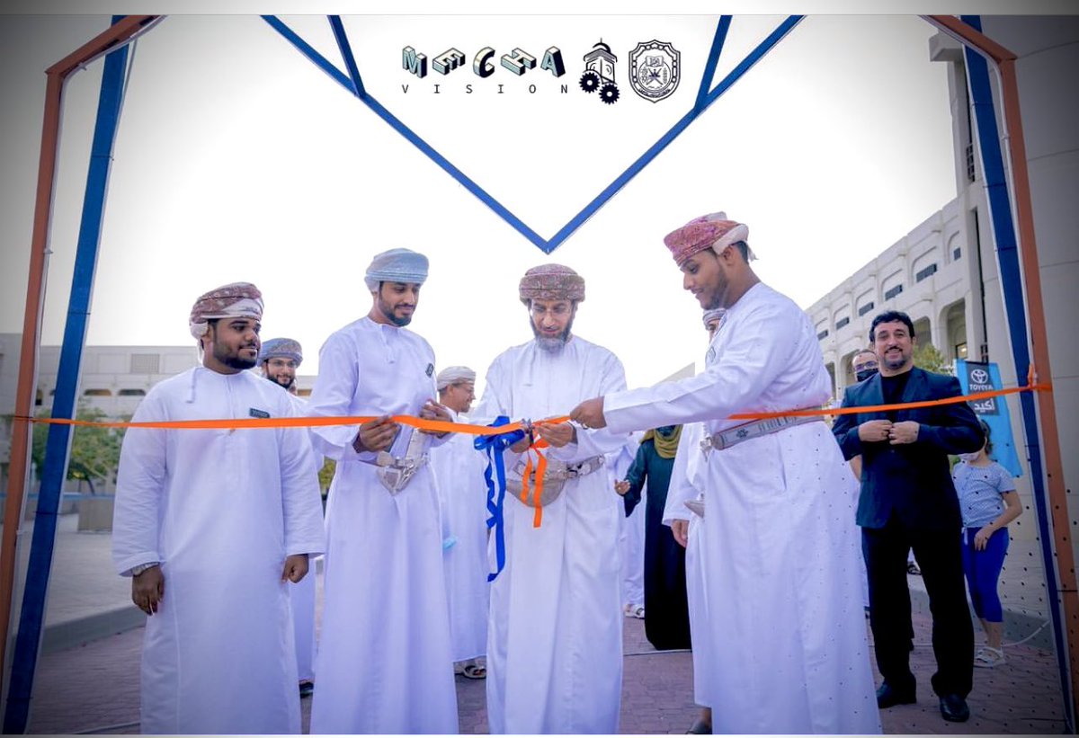 a_zd_11's tweet photo. || جانب من افتتاح معرض #MechaVision الذي نظمته جماعة الهندسة الميكانيكية @SME_SQU بجامعة السلطان قابوس @SQU_Info ،، والذي كان تحت رعاية الدكتور/ نبيل الرواحي عميد كلية الهندسة .. وحضور عدد من الأكاديميين والفنيين بالقسم ..👌🏻⚙️✨.
@Engineering_SQU @SQUCOFFEE @Squ_2013 https://t.co/pLy45IQ1KM