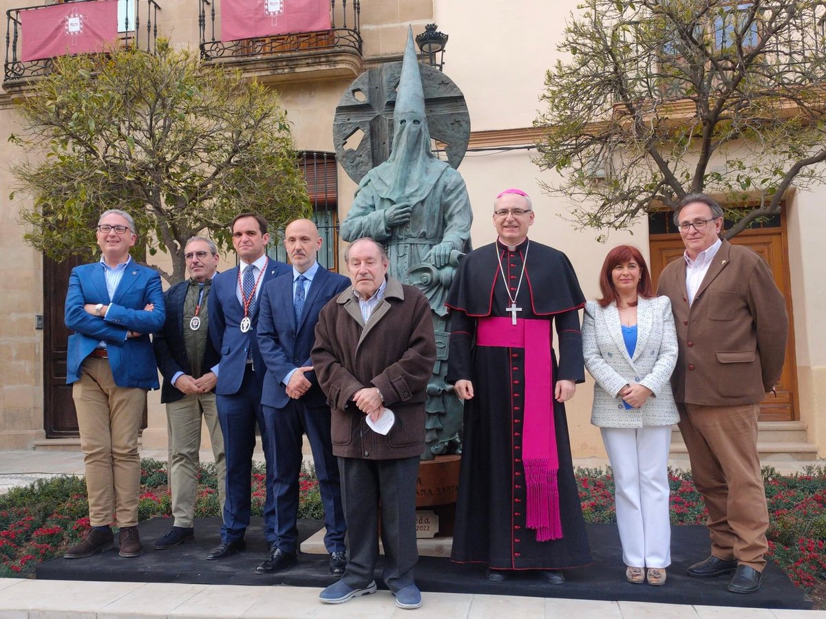 diocesisdejaen's tweet photo. Úbeda homenajea a su Semana Santa

➡️https://t.co/iYatTsgiqJ https://t.co/aTXks16Y4Q
