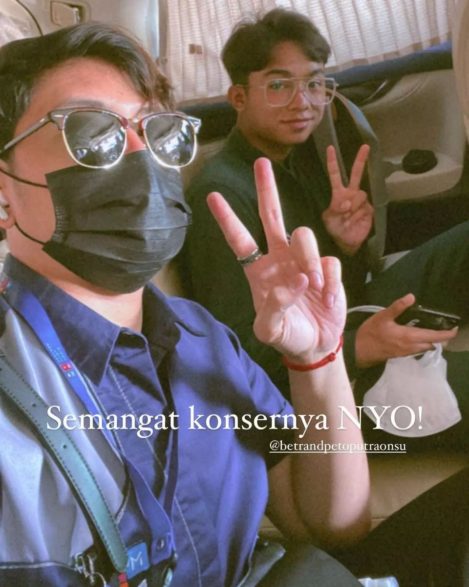 MBholem's tweet photo. Nanti malam ada Pesta lagi nih di @Official_MNCTV .Aku sudah sedia  Cemilan Kwaci. Klo kalian Apa gess?? 

#KonserBetrand17
#Pesta17nyaBetrand https://t.co/PqCMwOw4Kn