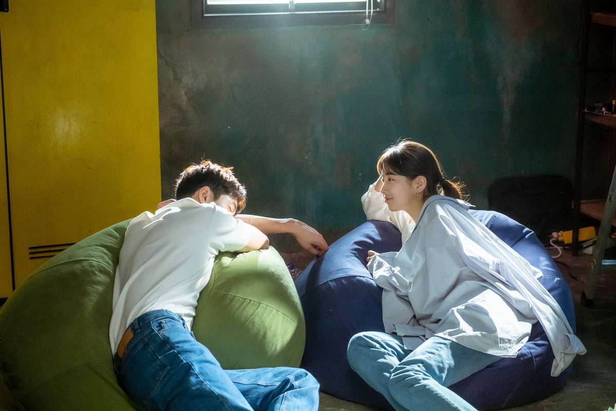 jjwohyuk's tweet photo. is it dodal day ? https://t.co/xsSdNV64vz