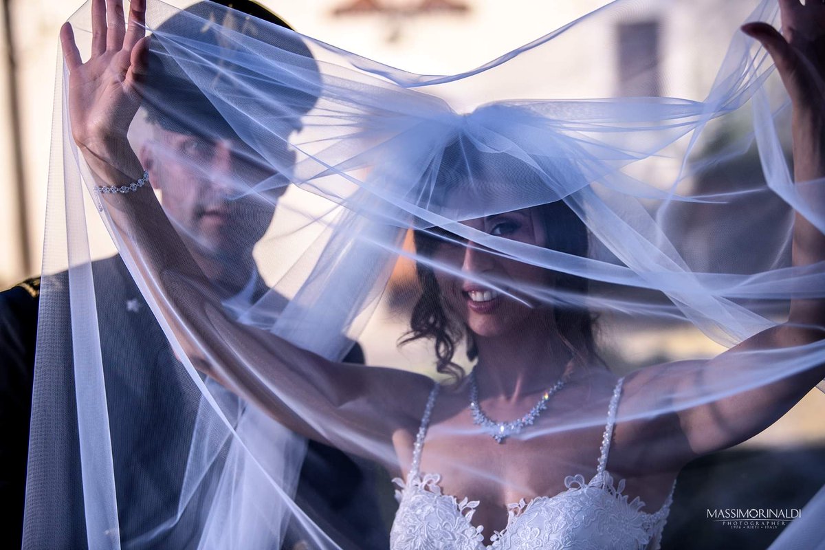 RinaldiFoto's tweet photo. Wedding Luca e Serena
26 Giugno 2021
#AbbaziaDiFarfa
#Location: Martini Eventi
#MassimoRinaldiFotografo
https://t.co/7wlgtrOvL4
"𝐍𝐚𝐫𝐫𝐢𝐚𝐦𝐨, 𝐒𝐭𝐨𝐫𝐢𝐞 𝐏𝐫𝐞𝐳𝐢𝐨𝐬𝐞, 𝐒𝐓𝐎𝐑𝐈𝐄 𝐃'𝐀𝐌𝐎𝐑𝐄"
#MomentiDaRicordare https://t.co/rtjXHr6Kil