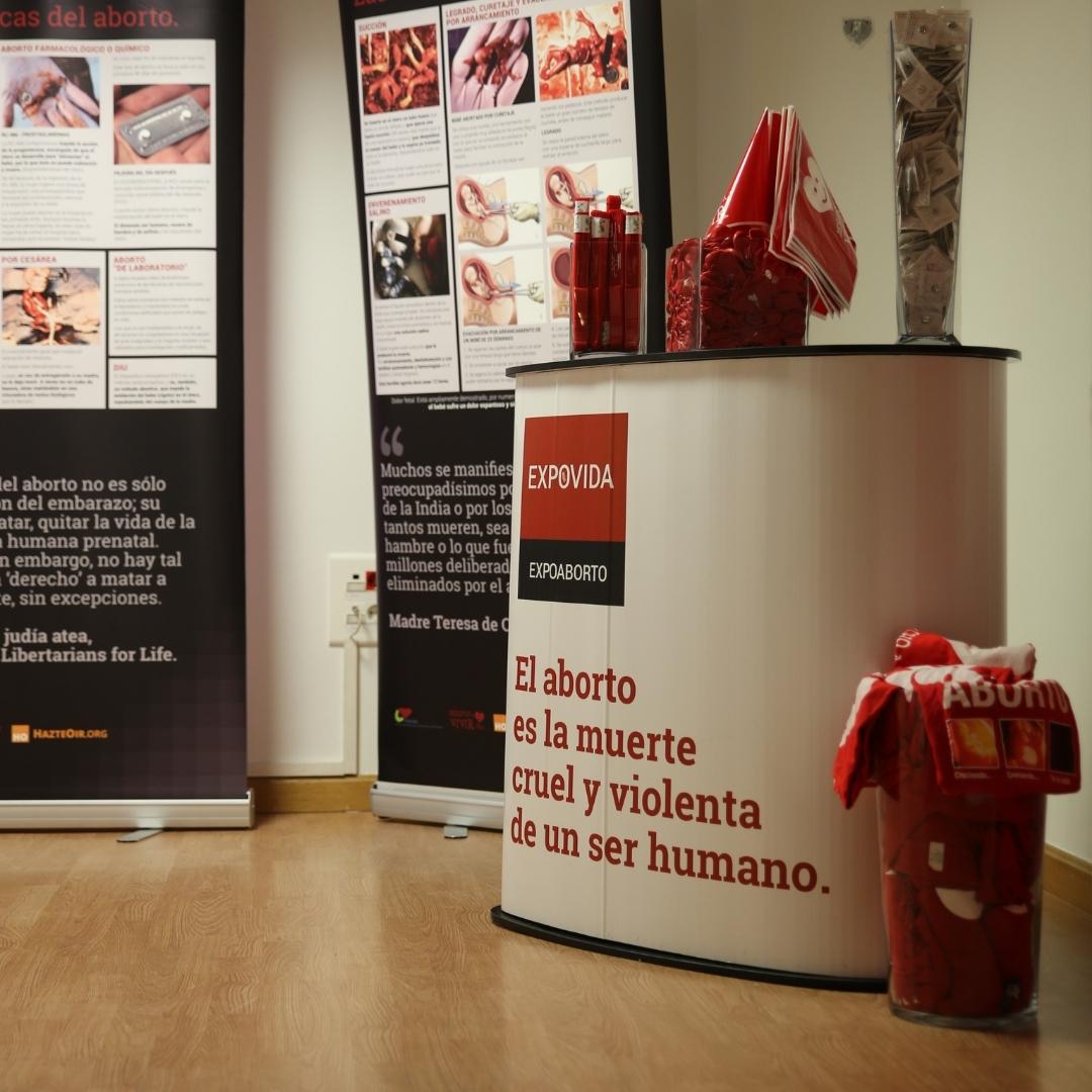 hazteoir's tweet photo. Magnífica la inauguración de la #Expovida
Recordad permaecerá abierta durante esta semana, pero antes de ir, escribid a info@refugioprovida.com para que os informemos sobre la disponibilidad.
#RefugioProvida https://t.co/Dvc6nkG828