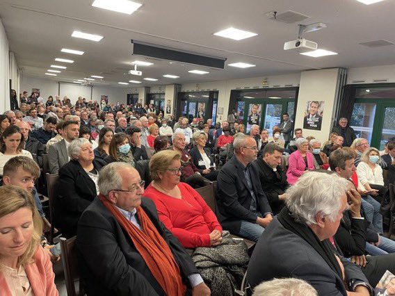 IsaMdeNoell's tweet photo. Une belle réunion où les participants ont apprécié les interventions de Gérald Darmanin qui a souligné le remarquable bilan de notre Président. https://t.co/F0MX91Jb6o