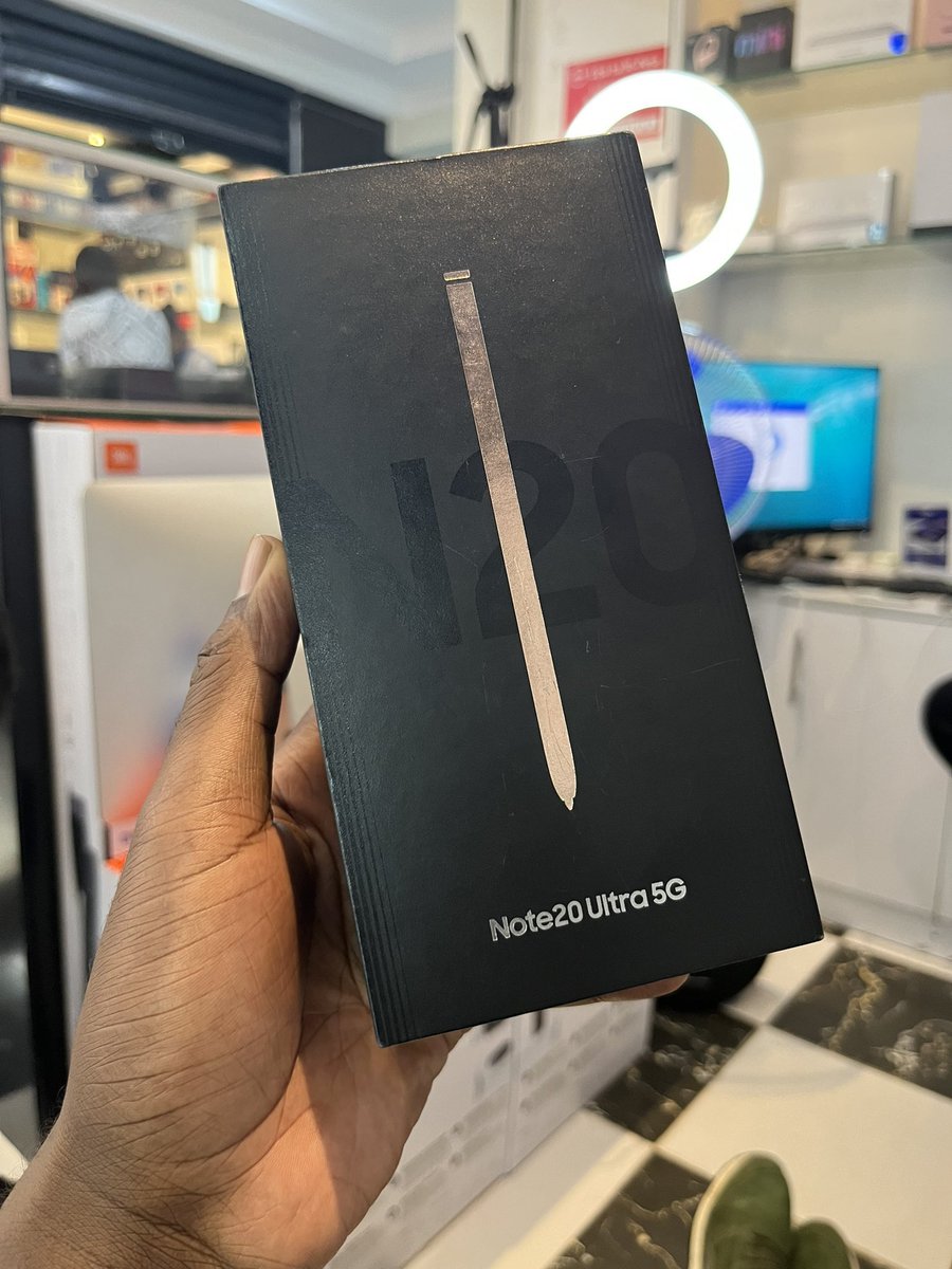 sageknighttech's tweet photo. Samsung Note 20 Ultra 5G at Ush 3,000,000/=
✅12GB Ram
✅256GB Storage
✅6 months warranty
✅Delivery Country Wide
📍Kooki Tower,Level 4, Shop 452
☎️0706322565 https://t.co/p3viPnsbAz