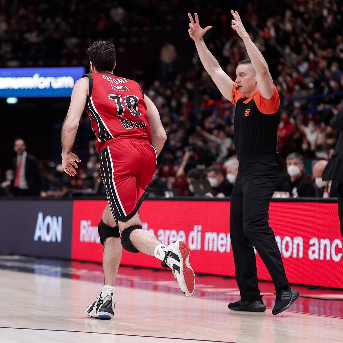 OlimpiaMI1936's tweet photo. Good Morning! ๐โ๐ผ
#insieme #EuroLeague #EveryGameMatters #AXMBAY #ForzaOlimpia #GoodMorning
@EuroLeague https://t.co/rRxDQgL7mF