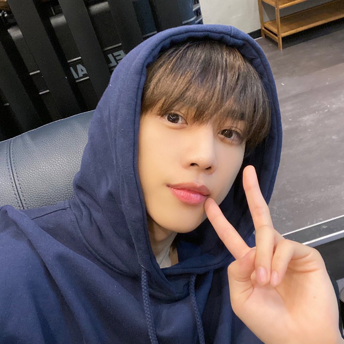 THIS IS BOYFRIEND MATERIAL