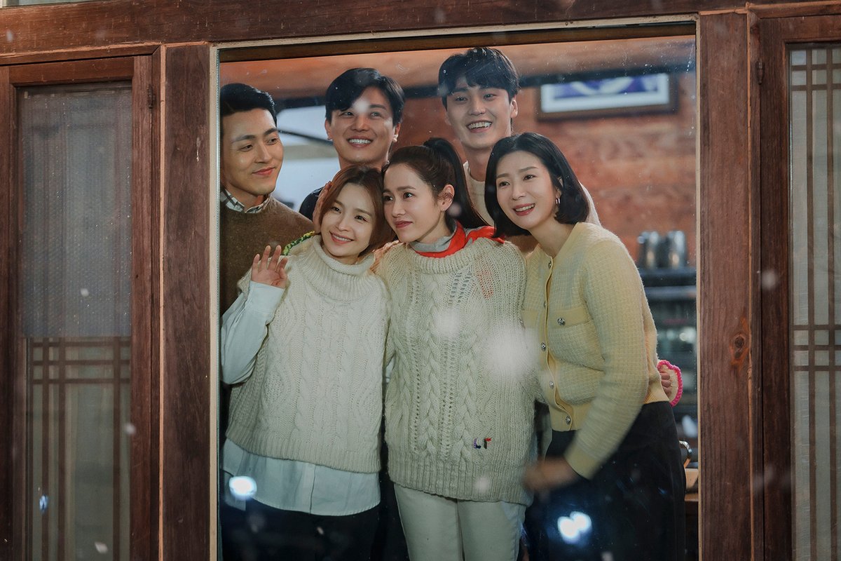 [#연우진]
<서른, 아홉> 종영 D-1 🔔
웃음과 낭만이 흐르는 행복한 밤 예고
(사진제공:JTBC스튜디오)
#JTBC #서른아홉 #김선우
#점프엔터테인먼트 #JUMPENTERTAINMENT
n.news.naver.com/entertain/arti…