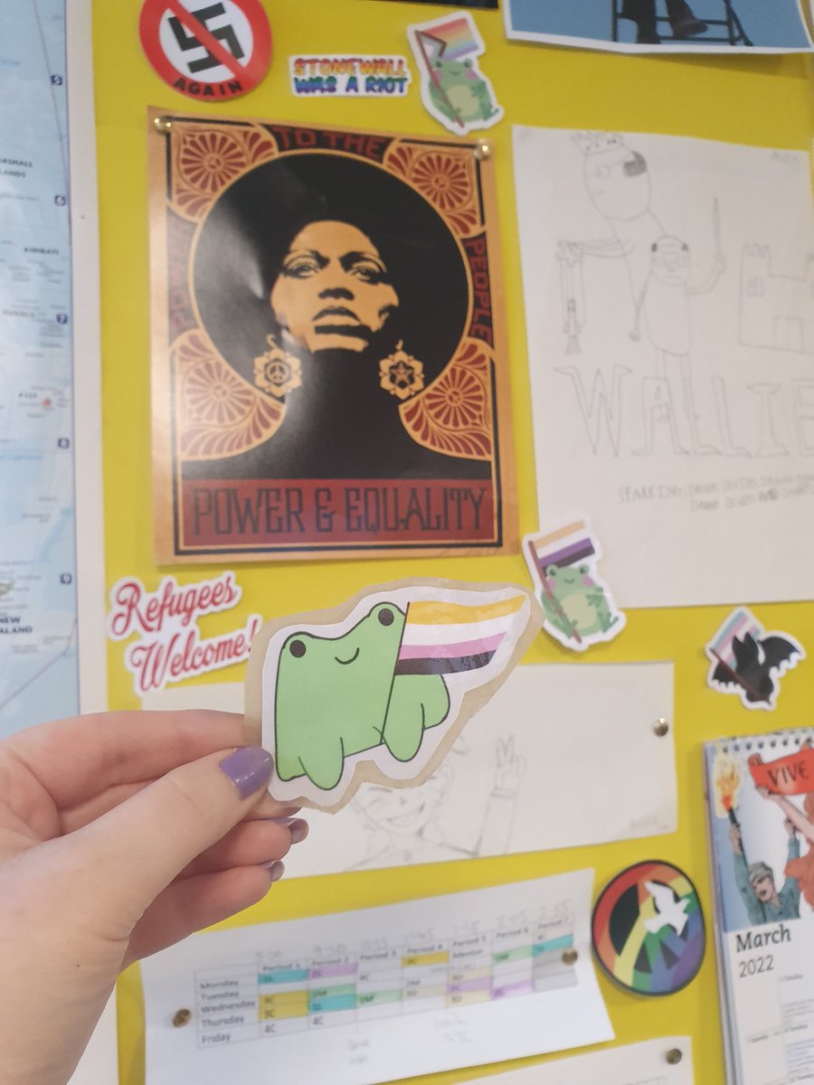 This adorable nonbinary frog sticker was given to me by a pupil who was inspired by the ones on my wall so decided to create their own 😍🐸🏳️‍🌈 absolutely love it!