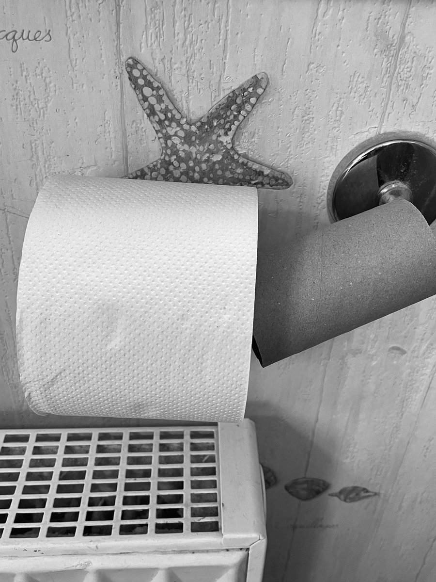 So close family, so close…

#toiletroll #soclose #lazy