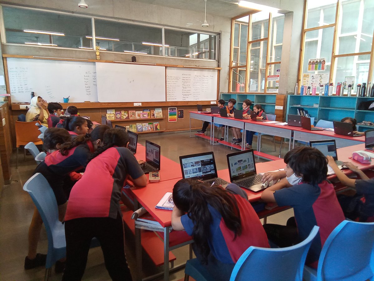 Priyafh's tweet photo. G4 Ss in dialogue with other Ss and teachers to understand their needs & getting insights to define a problem/meet their goals for applying #designthinking under the given themes of their #projectbasedlearning #Grade4FS #ibpyp #fssurat @diptirulz1 @Ms_Ritu https://t.co/6JNsi1pE2C